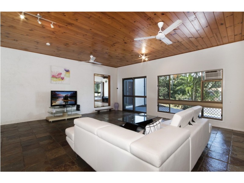 12 Comet Street, Bayview Heights QLD 4868