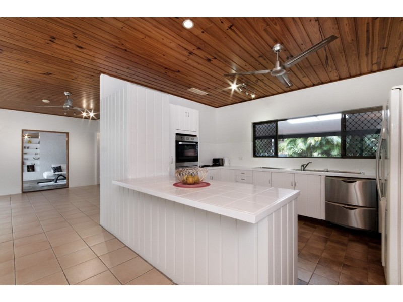 12 Comet Street, Bayview Heights QLD 4868