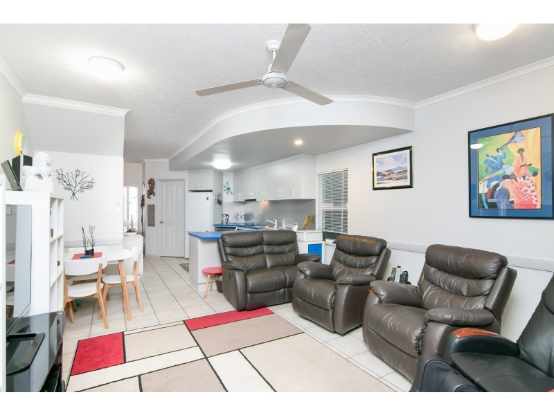6/13 Rutherford Street, Yorkeys Knob QLD 4878