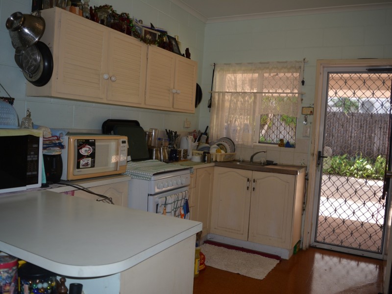 1/511 Varley Street, Yorkeys Knob QLD 4878