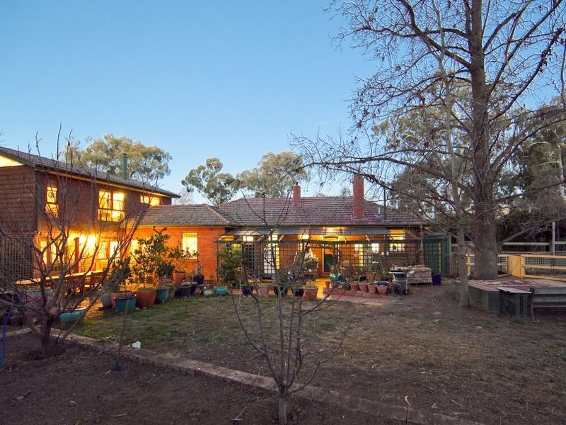 13 Dampier Crescent, Forrest ACT 2603