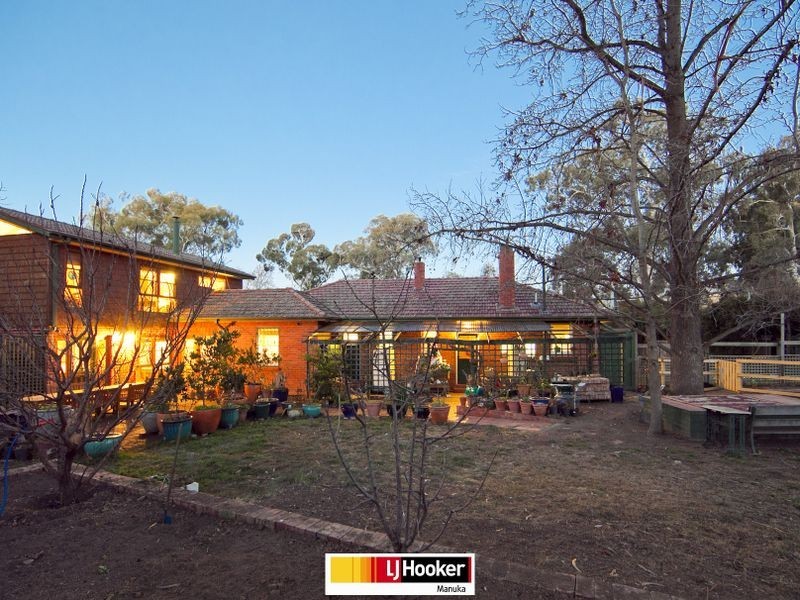 13 Dampier Crescent, Forrest ACT 2603