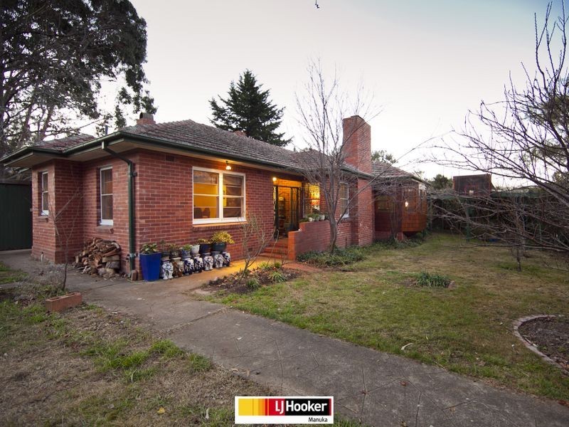 13 Dampier Crescent, Forrest ACT 2603