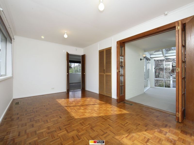 17 Maygar Street, Hughes ACT 2605