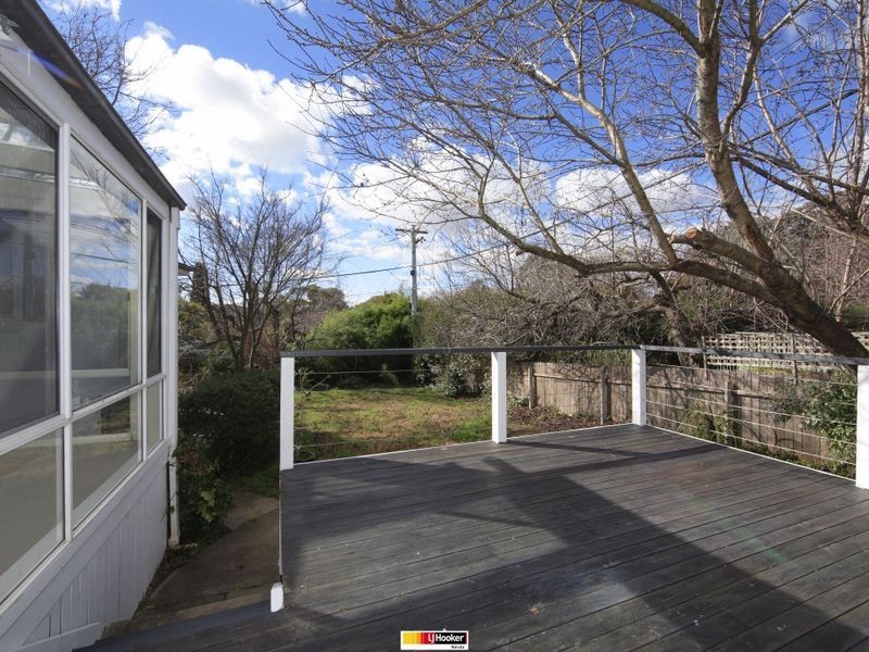 17 Maygar Street, Hughes ACT 2605