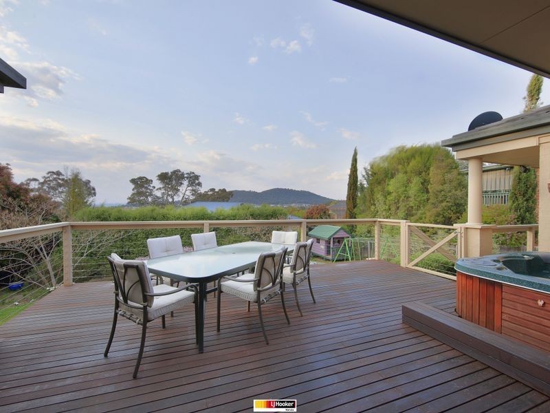 43 Redwood Avenue, Jerrabomberra NSW 2619