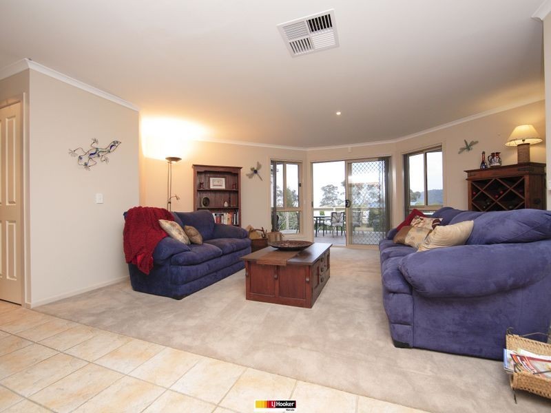 43 Redwood Avenue, Jerrabomberra NSW 2619