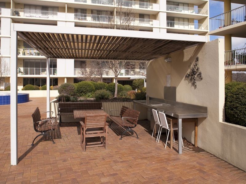 131/98 Corinna Street, Phillip ACT 2606