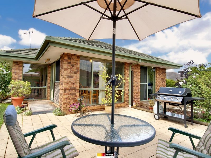 24 Dacomb Court, Dunlop ACT 2615