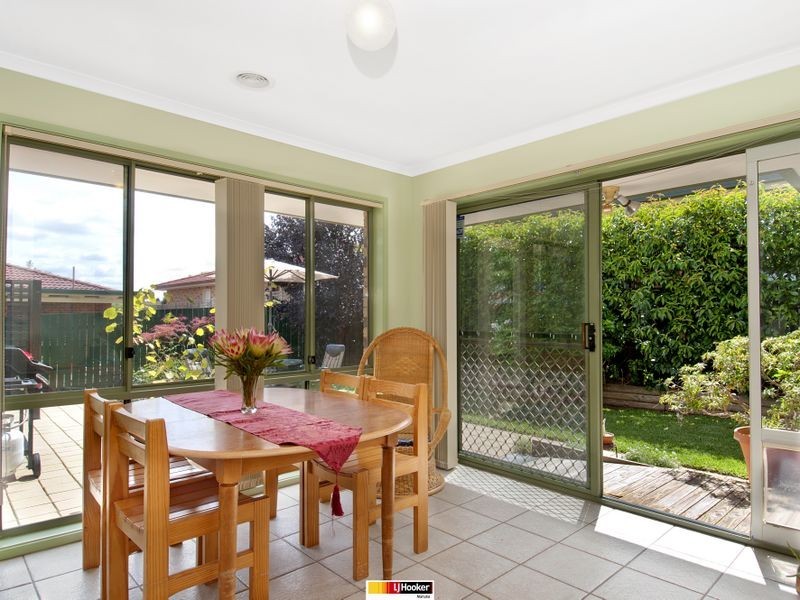 24 Dacomb Court, Dunlop ACT 2615