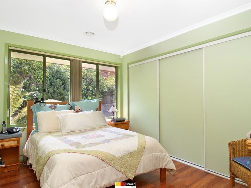 24 Dacomb Court, Dunlop ACT 2615