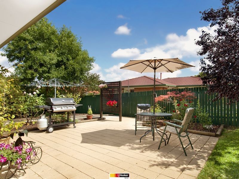 24 Dacomb Court, Dunlop ACT 2615
