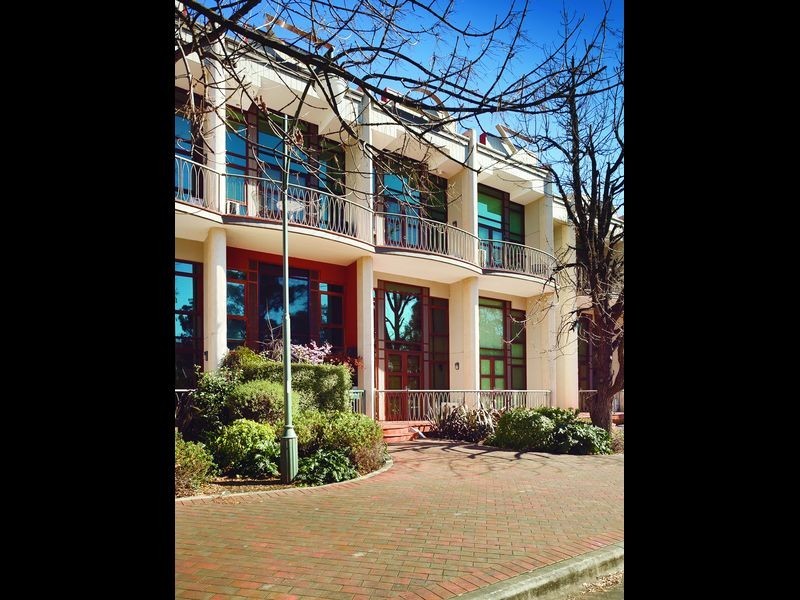 45/18 Captain Cook Crescent, Griffith ACT 2603