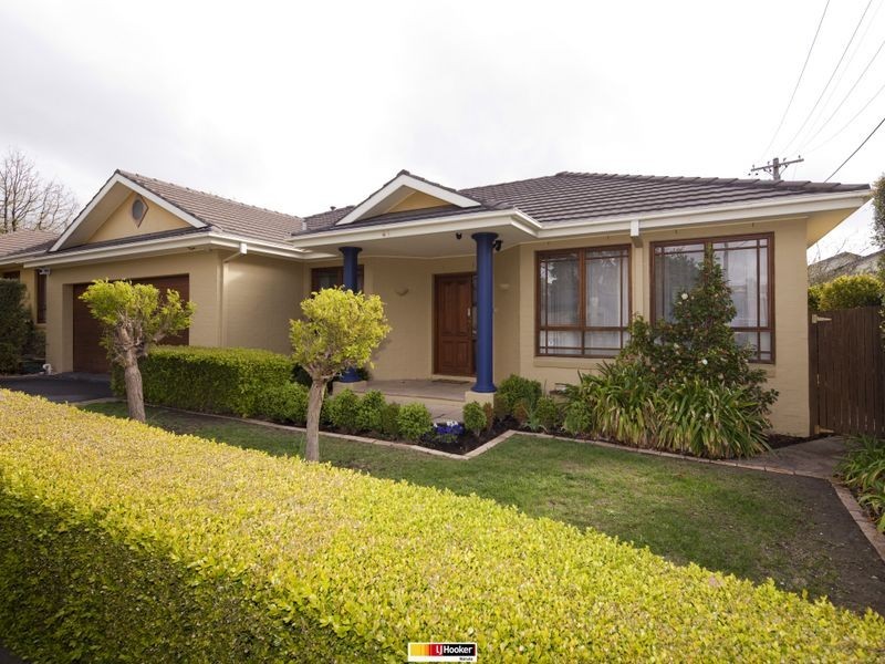 1 Le Hunte Street, Deakin ACT 2600