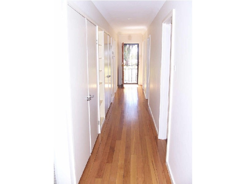 16A Mauldon Street, Chifley NSW 2036