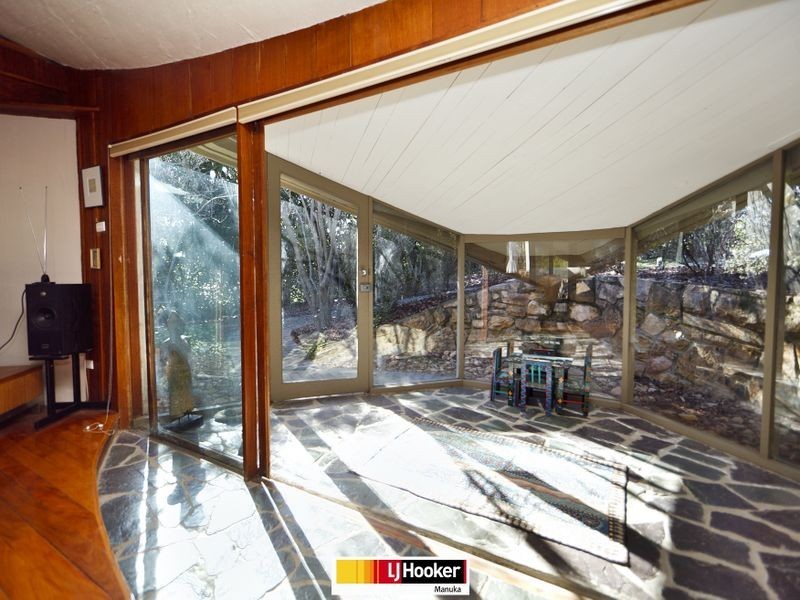 6 Supply Place, Red Hill ACT 2603