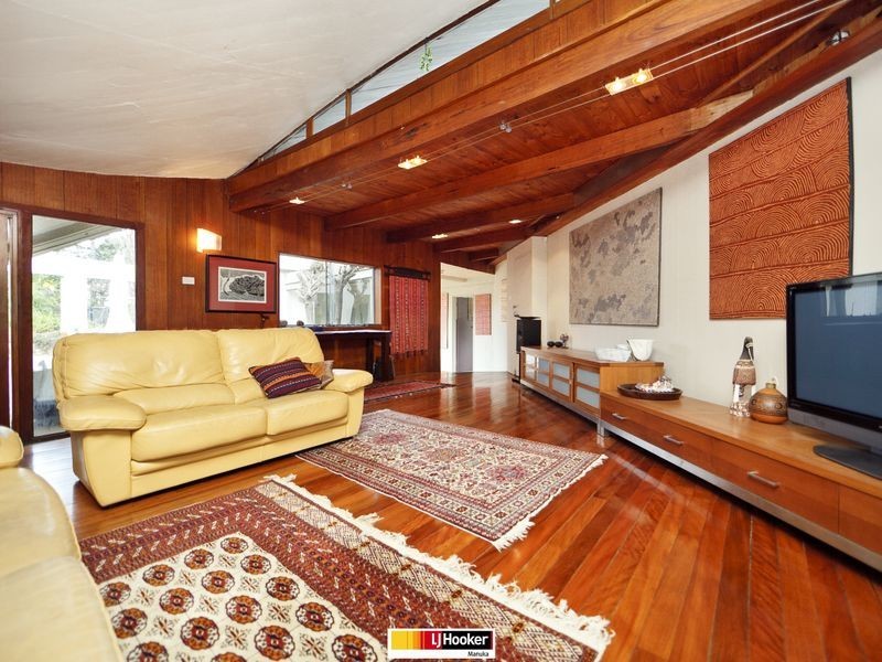 6 Supply Place, Red Hill ACT 2603