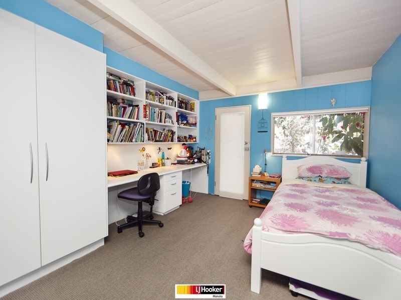 6 Supply Place, Red Hill ACT 2603