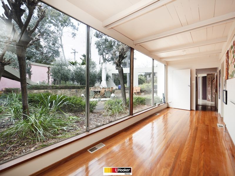 6 Supply Place, Red Hill ACT 2603