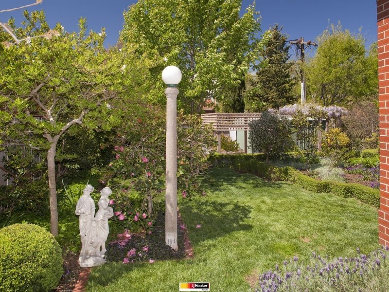 19 McKinlay Street, Narrabundah ACT 2604