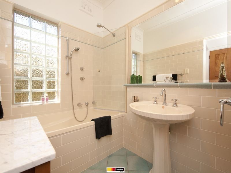 19 McKinlay Street, Narrabundah ACT 2604