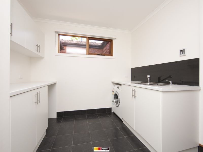 19 McKinlay Street, Narrabundah ACT 2604