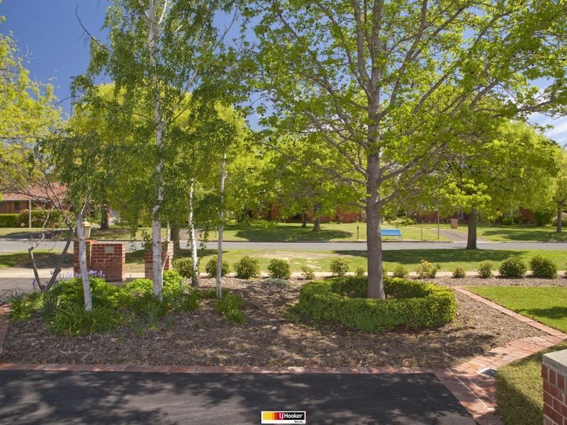 19 McKinlay Street, Narrabundah ACT 2604