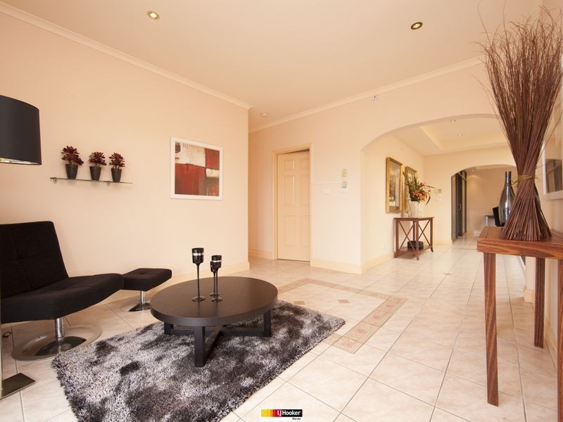 2 Tully Place, Jerrabomberra NSW 2619