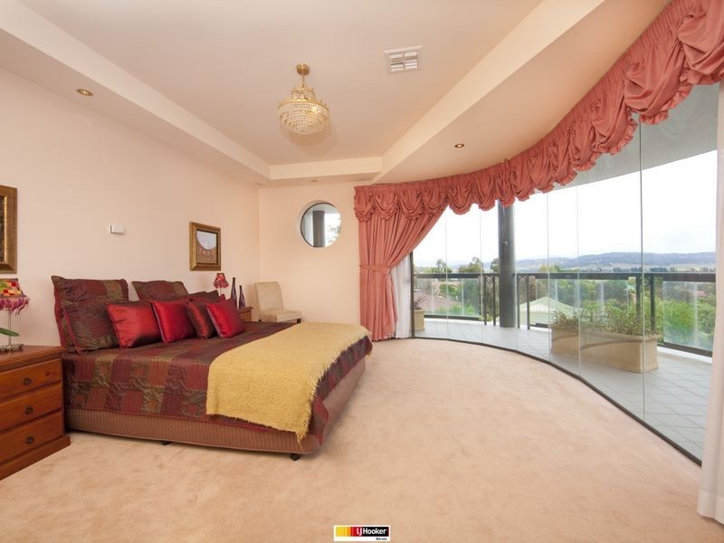 2 Tully Place, Jerrabomberra NSW 2619