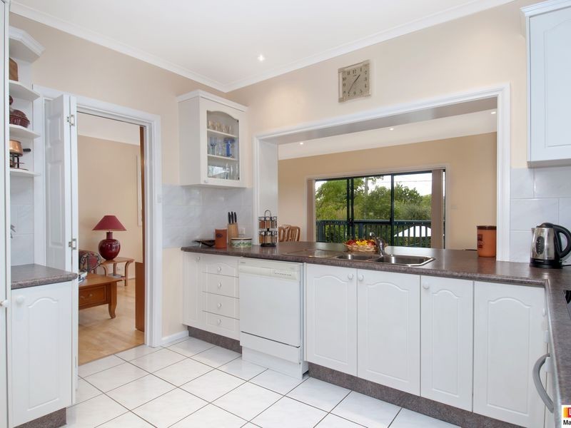 102 Endeavour Street, Red Hill ACT 2603