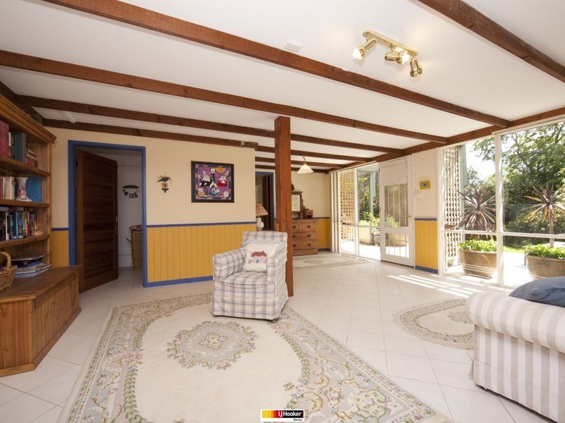 44 Hawkesbury Crescent, Farrer ACT 2607