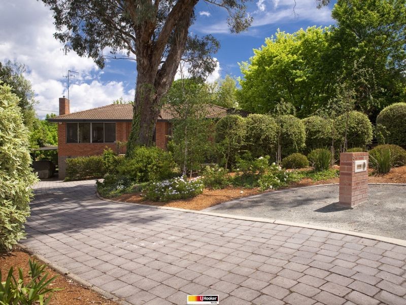 5 Cheel Place, Farrer ACT 2607