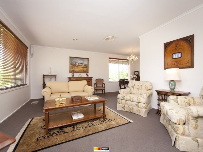 5 Cheel Place, Farrer ACT 2607