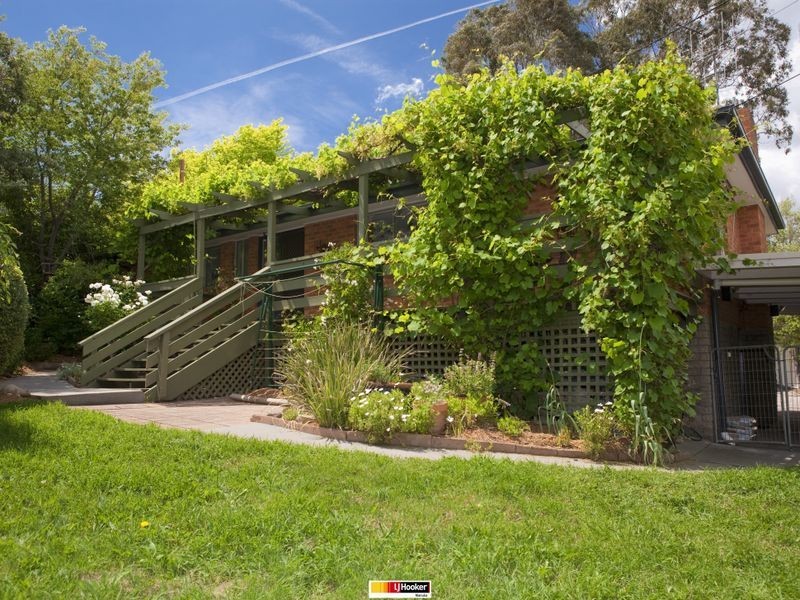 5 Cheel Place, Farrer ACT 2607