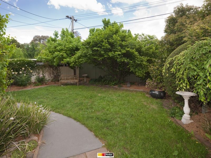 5 Cheel Place, Farrer ACT 2607