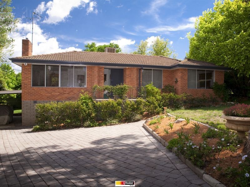 5 Cheel Place, Farrer ACT 2607