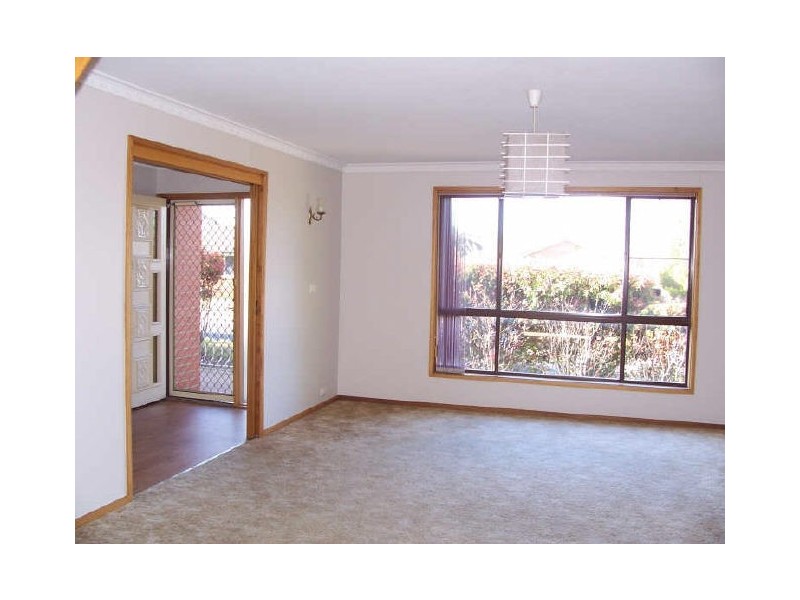 24 Ayers Place, Curtin ACT 2605