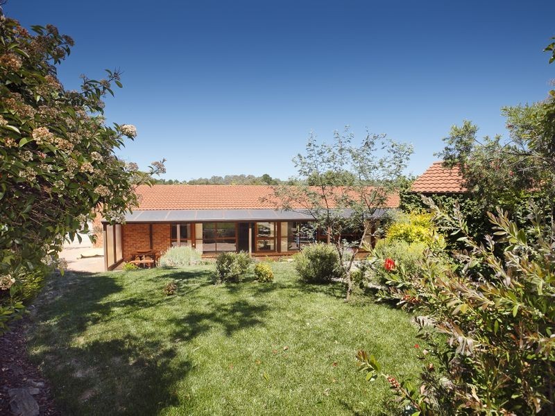 10 William Wilkins Crescent, Isaacs ACT 2607