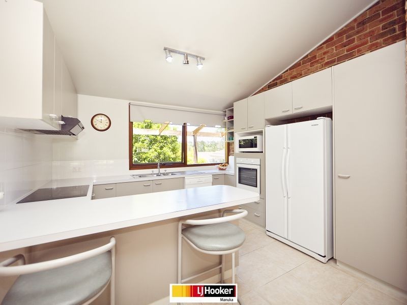 10 William Wilkins Crescent, Isaacs ACT 2607