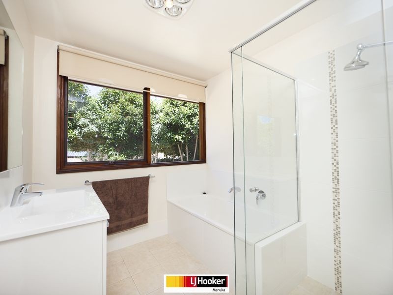 10 William Wilkins Crescent, Isaacs ACT 2607