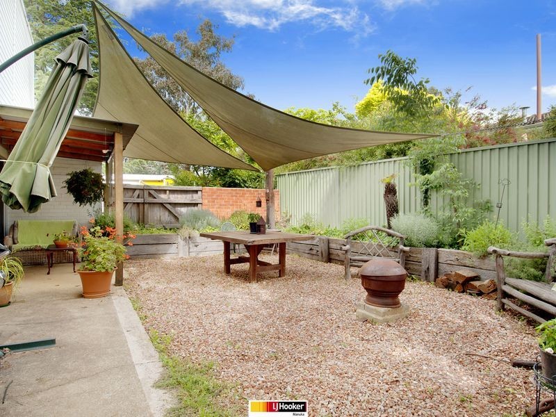 33 Webster Street, Hughes ACT 2605