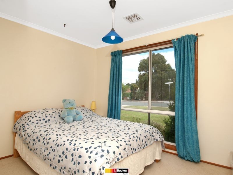 26 Preddey Way, Gordon ACT 2906