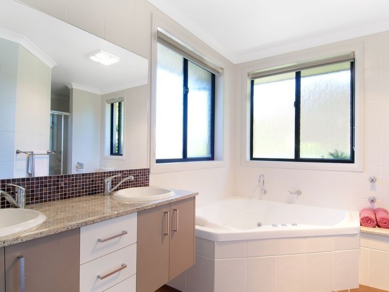 7 Macrobertson Street, Mawson ACT 2607