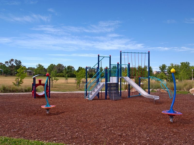 86 Eggleston Crescent, Chifley ACT 2606