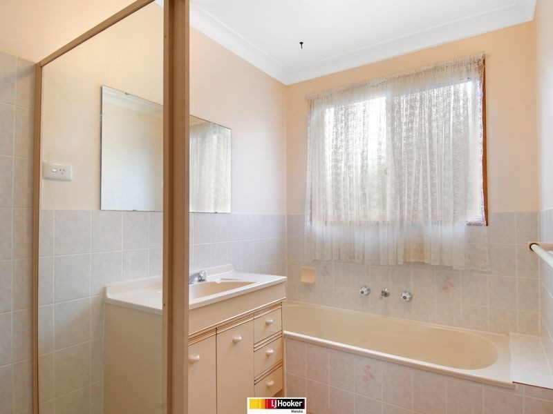 71 Lewis Luxton Avenue, Gordon ACT 2906