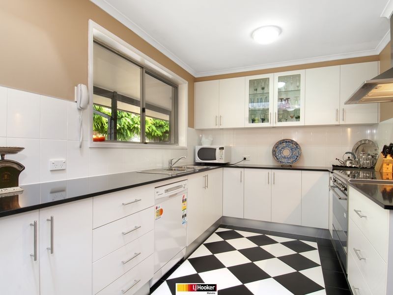 11 Marshall Street, Farrer ACT 2607
