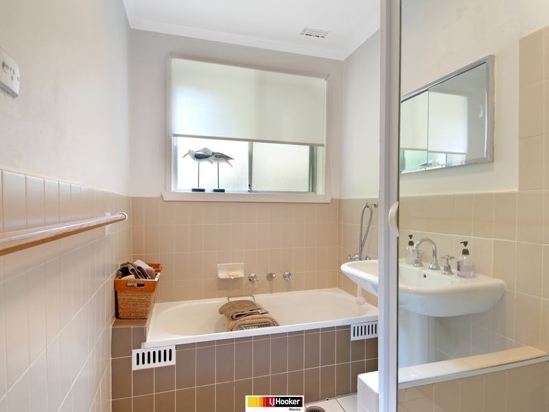 11 Marshall Street, Farrer ACT 2607