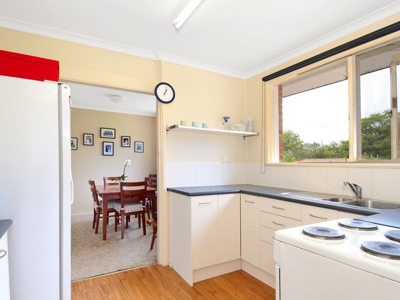 13 Scott Street, Narrabundah ACT 2604
