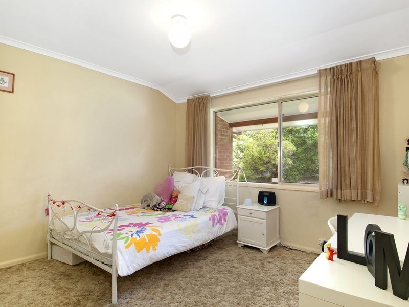 13 Scott Street, Narrabundah ACT 2604