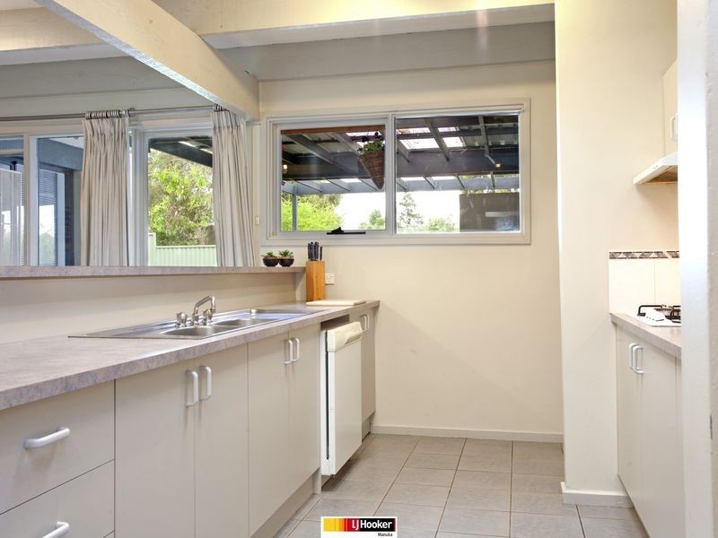 98 Streeton Drive, Rivett ACT 2611